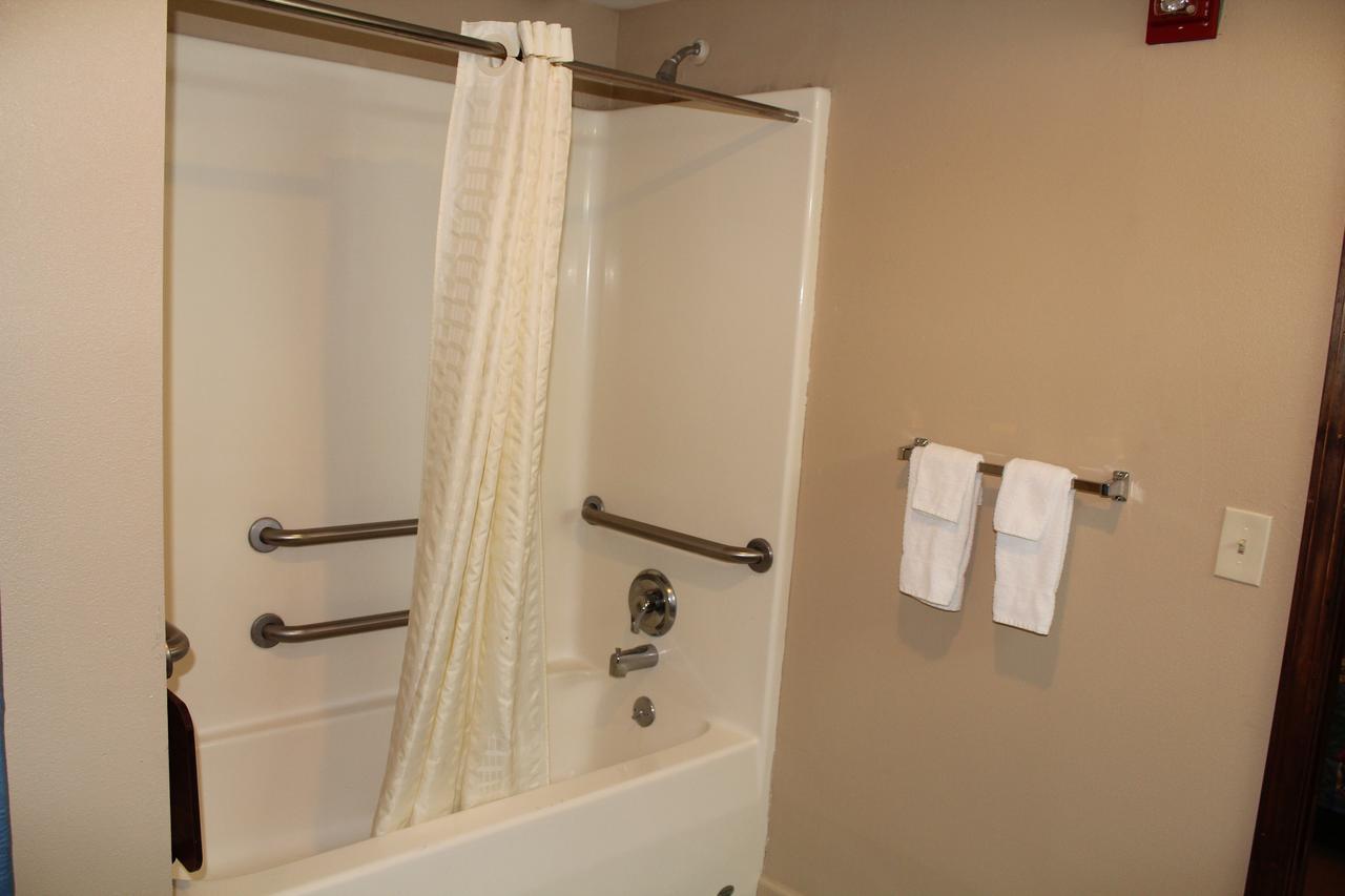 Highland Inn Denham Springs Baton Rouge East Extérieur photo